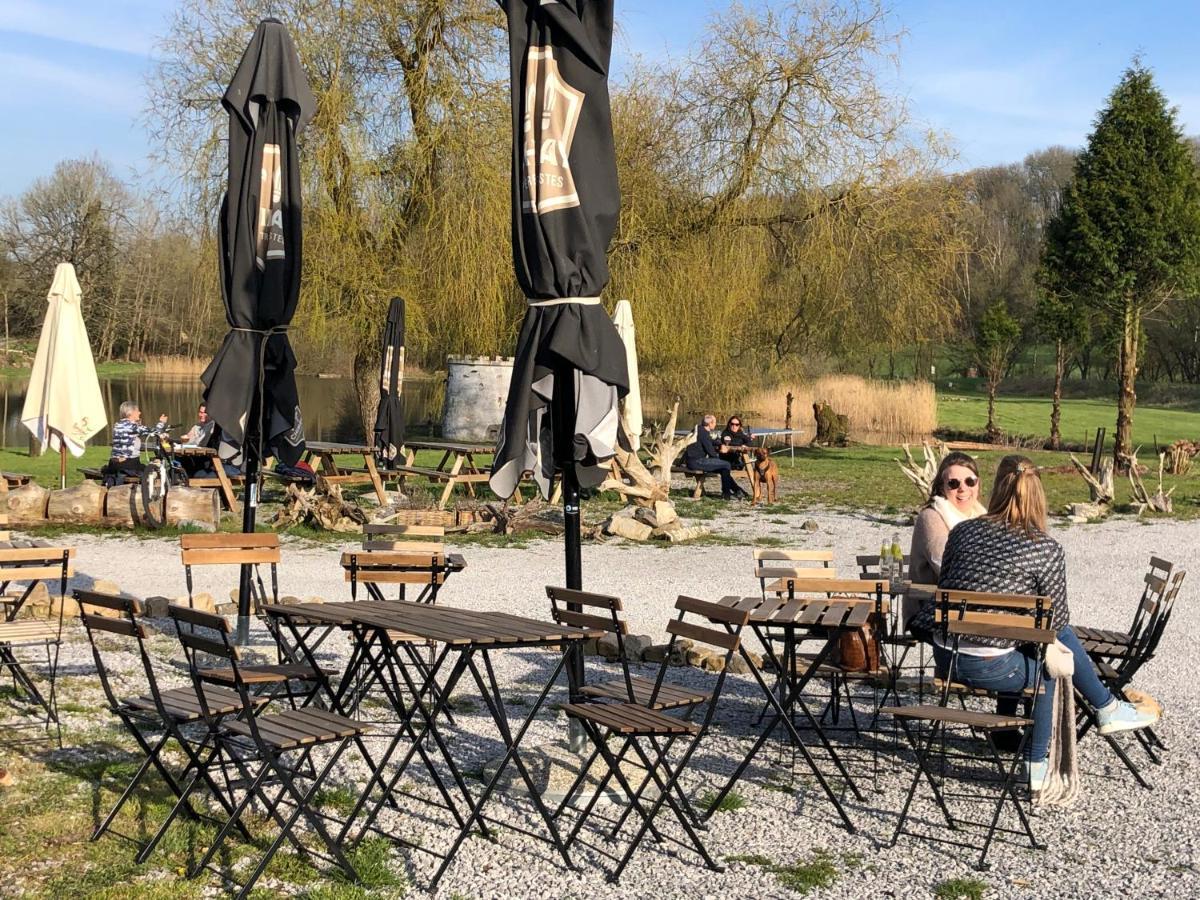 Naturia Chimay Exterior photo